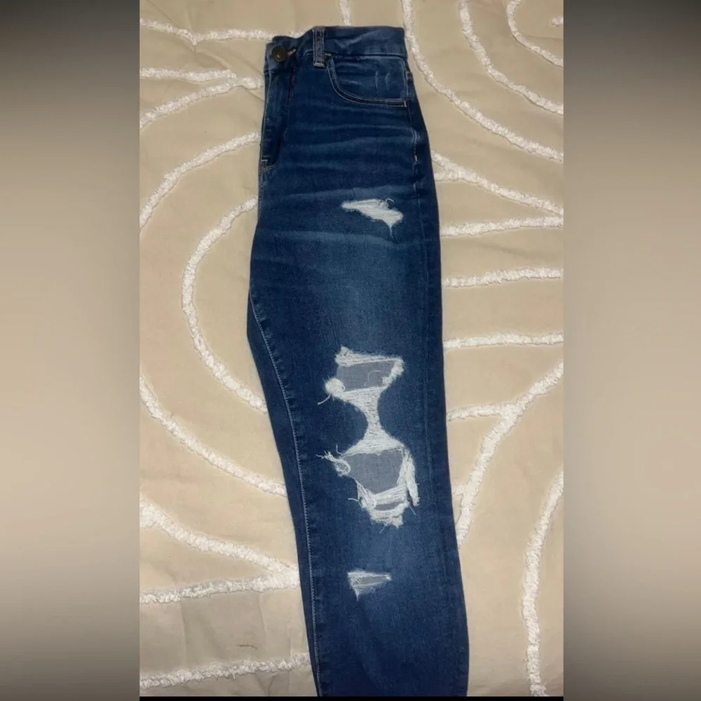 American Eagle Outfitters Navy Ripped Skinny Jeans - Picture 1 of 3